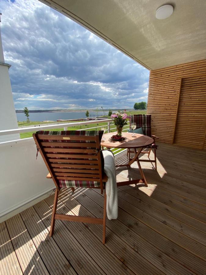 Modernes Apartment Am Hafen Mit Seeblick Grossraeschen Eksteriør billede
